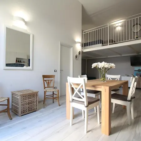 Loft 92 公寓 *